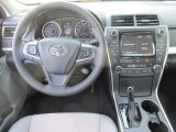 2017 Toyota Camry XSE Dashboard