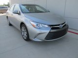 2017 Toyota Camry Hybrid XLE Front 3/4 View