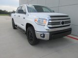2016 Super White Toyota Tundra SR5 CrewMax 4x4 #115273119