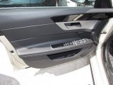 2017 Jaguar XF 35t Premium Door Panel