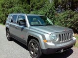 2017 Jeep Patriot 75th Anniversary Edition Front 3/4 View
