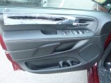 2017 Dodge Grand Caravan SE Door Panel