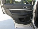 2017 Ford Explorer XLT Door Panel
