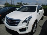 2017 Cadillac XT5 Luxury Front 3/4 View