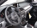 2017 Audi Q3 2.0 TFSI Prestige quattro Dashboard