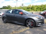 2016 Magnetic Ford Focus ST #115449892