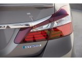 2017 Honda Accord Hybrid EX-L Sedan Marks and Logos