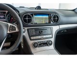 2017 Mercedes-Benz SL 550 Roadster Controls