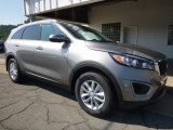 2017 Kia Sorento LX Front 3/4 View