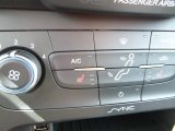 2016 Ford Focus SE Hatch Controls