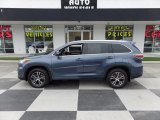 2016 Shoreline Blue Pearl Toyota Highlander XLE #115838508