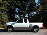 2003 Oxford White Ford F150 Lariat SuperCab 4x4 #115838208