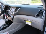 2017 Hyundai Tucson SE Dashboard