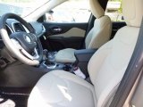 2017 Jeep Cherokee Latitude 4x4 Black/Light Frost Beige Interior