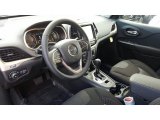 2017 Jeep Cherokee Latitude 4x4 Front Seat