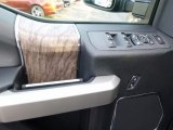 2017 Ford F350 Super Duty Platinum Crew Cab 4x4 Controls