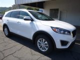 2017 Kia Sorento LX AWD Front 3/4 View