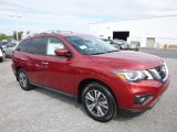 2017 Nissan Pathfinder Cayenne Red