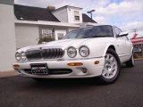 1999 Spindrift White Jaguar XJ Vanden Plas #1152456