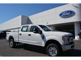 2017 Ford F350 Super Duty XL Crew Cab 4x4 Front 3/4 View