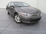 2016 Ford Taurus SEL Front 3/4 View