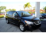 2011 Tanzanite Blue Metallic Volkswagen Routan SE #116511337