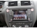2016 Volkswagen Jetta SE Controls