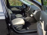 2017 Jeep Cherokee Limited 4x4 Front Seat