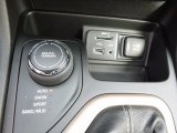 2017 Jeep Cherokee High Altitude 4x4 Controls