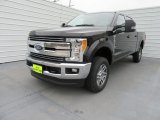 2017 Ford F250 Super Duty Lariat Crew Cab 4x4 Front 3/4 View
