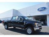 2017 Ford F250 Super Duty Lariat Crew Cab 4x4