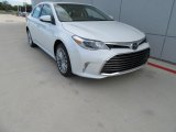 2017 Toyota Avalon Limited Front 3/4 View