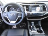 2016 Toyota Highlander XLE Dashboard