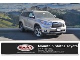 2016 Creme Brulee Mica Toyota Highlander XLE #117016300