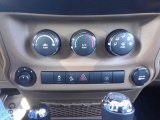 2017 Jeep Wrangler Sahara 4x4 Controls