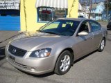 2006 Coral Sand Metallic Nissan Altima 2.5 S Special Edition #11667545