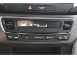 2017 Honda Ridgeline RT Controls