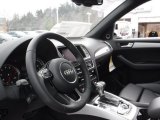 2017 Audi Q5 2.0 TFSI Premium Plus quattro Black Interior