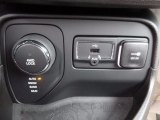 2017 Jeep Renegade Latitude 4x4 Controls