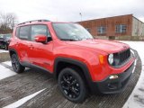 2017 Jeep Renegade Altitude 4x4 Front 3/4 View