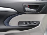 2017 Toyota Highlander XLE Door Panel