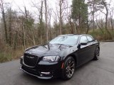 2017 Chrysler 300 Gloss Black