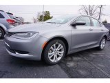 2017 Chrysler 200 Limited Front 3/4 View