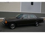 1981 Dark Brown Mercedes-Benz E Class 240 D Sedan #11764391
