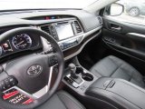 2017 Toyota Highlander XLE Dashboard