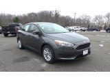 2017 Magnetic Ford Focus SE Sedan #117986340