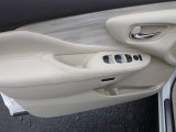 2017 Nissan Murano SL AWD Door Panel
