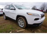 2017 Jeep Cherokee Latitude Front 3/4 View