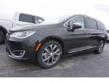 2017 Brilliant Black Crystal Pearl Chrysler Pacifica Limited #118136001