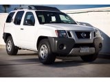 2012 Avalanche White Nissan Xterra X #118176341